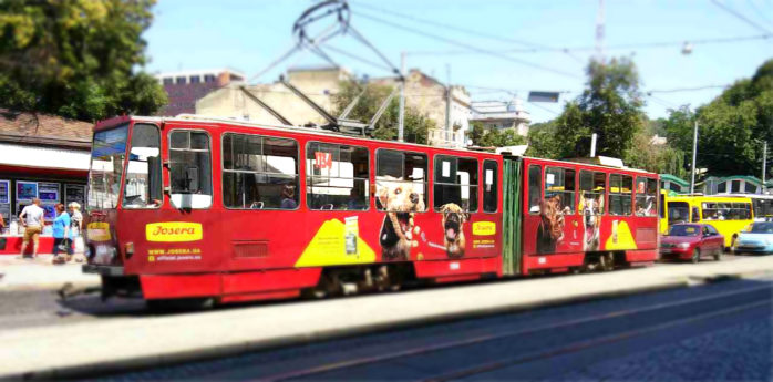 Реклама на трамваї