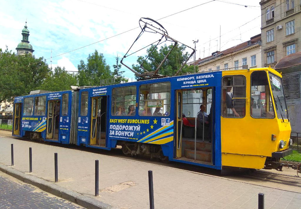 Реклама на трамваї 