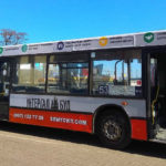 Реклама на автобусі артпром