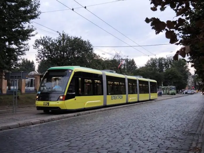 Трамвай Електрон