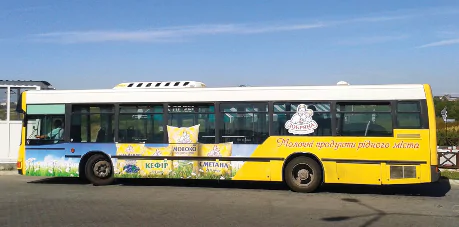 Реклама на автобусі у Львові Фото 3
