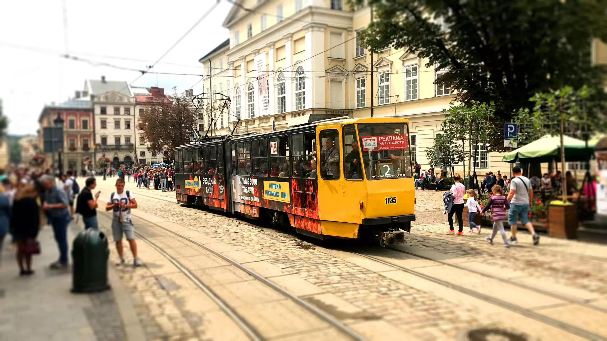 Брендирование автобуса, троллейбуса, трамвая или маршрутки Фото 6